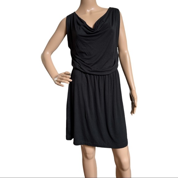 GAP DESIGNED & CRAFTED WOMEN’S SLEEVELESS DRAPE BLACK MINI DRESS SIZE‎ M - Picture 1 of 11